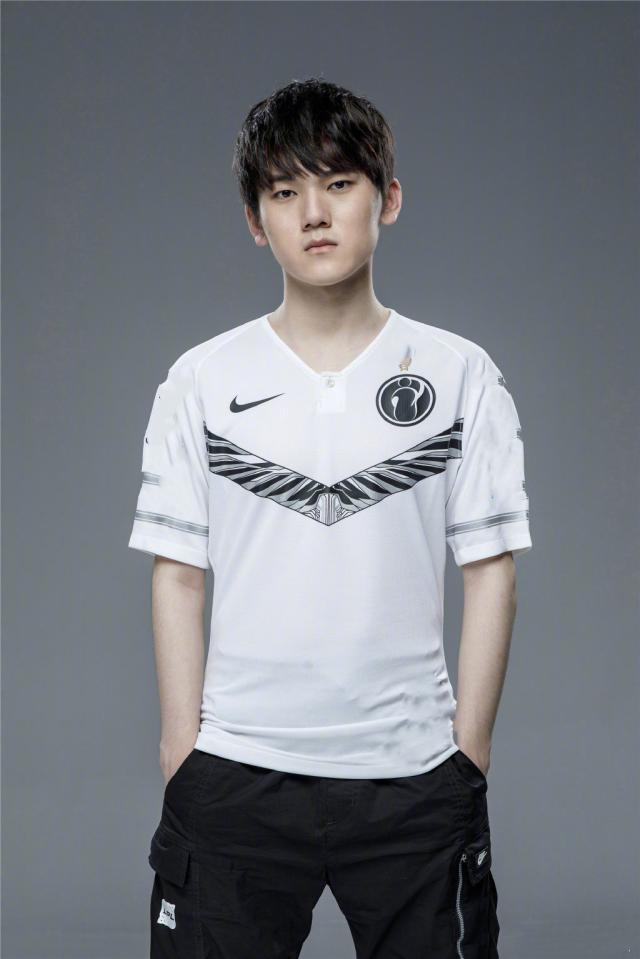 英雄联盟手游的S赛即将在6-7月举办